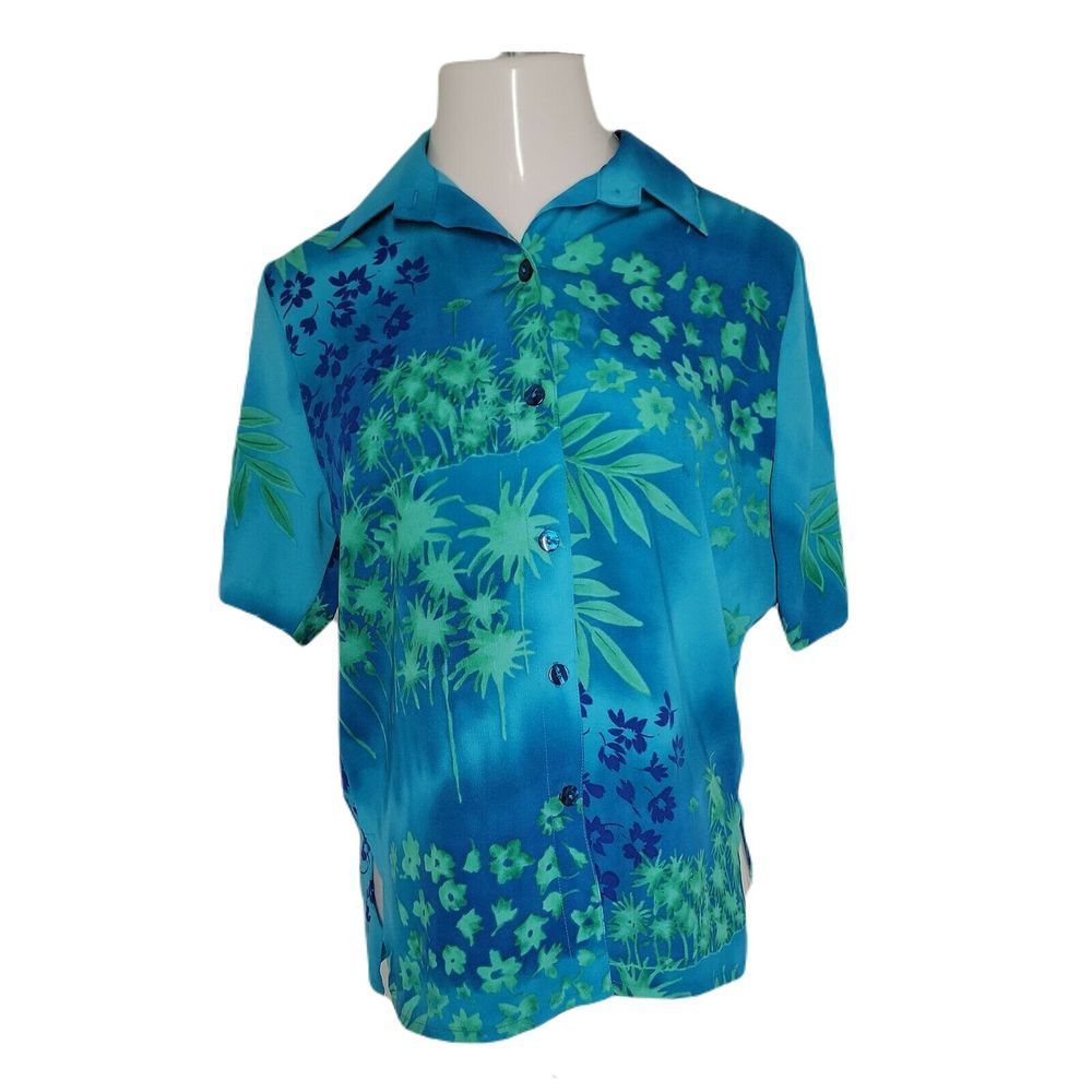 Sea Suns Button Up Collared Shirt Blouse ~ Sz S ~ Blue ~ Short Sleeve